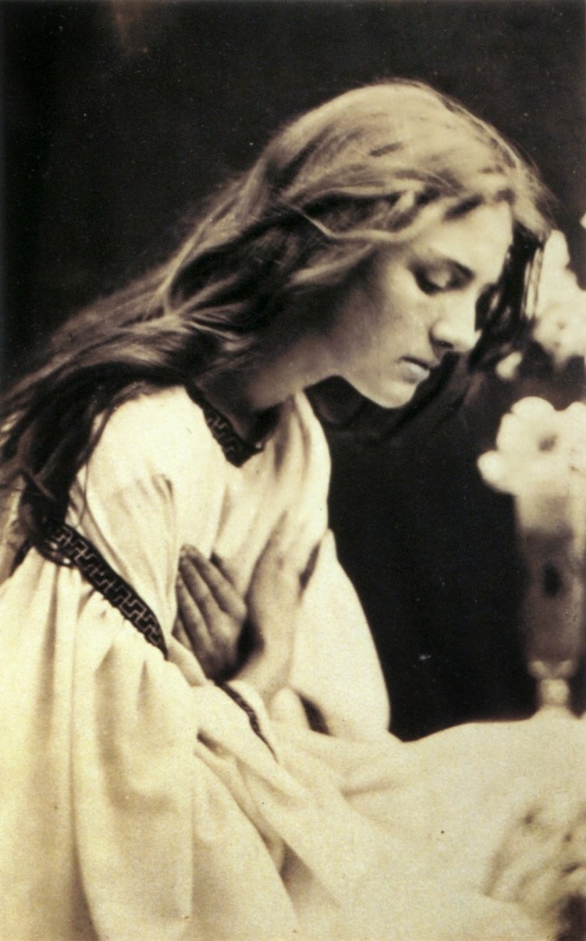 After_the_manner_of_Perugino,_by_Julia_Margaret_Cameron